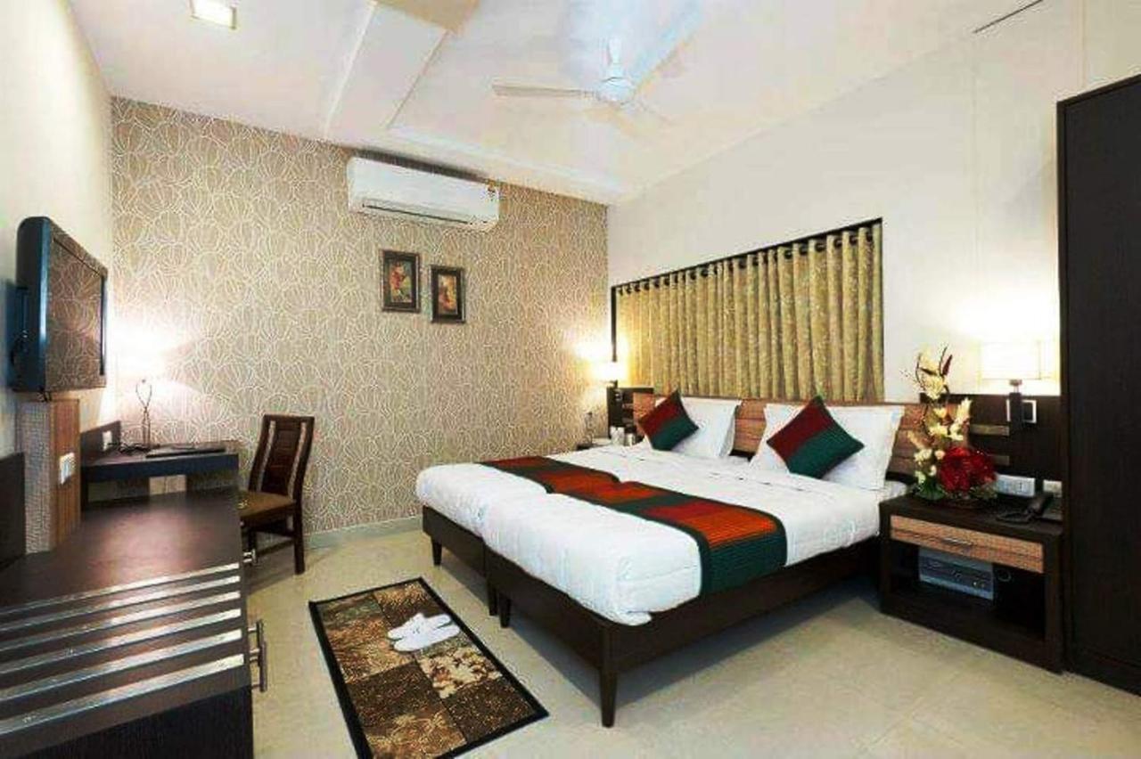 Hotel Siddharth Palace 斋浦尔 外观 照片
