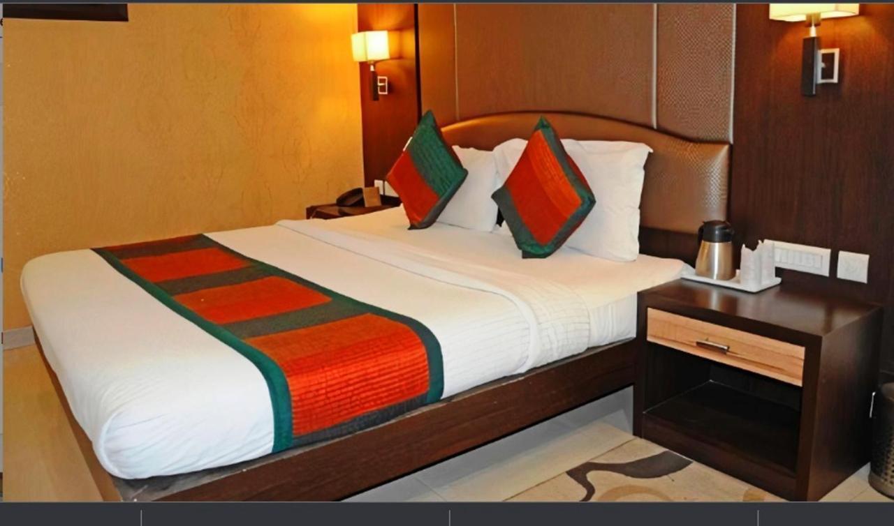 Hotel Siddharth Palace 斋浦尔 外观 照片
